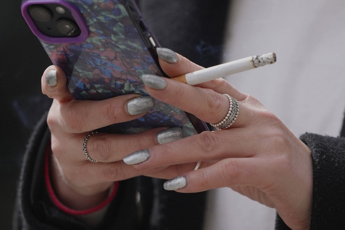Smoking rates rise in Latvia, say public health experts