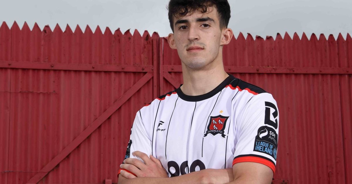 Dundalk boost survival bid by snapping up young midfielder from Premier Division leaders Shelbourne