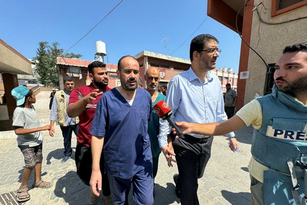 Freed Gaza hospital chief says Israel was torturing prisoners