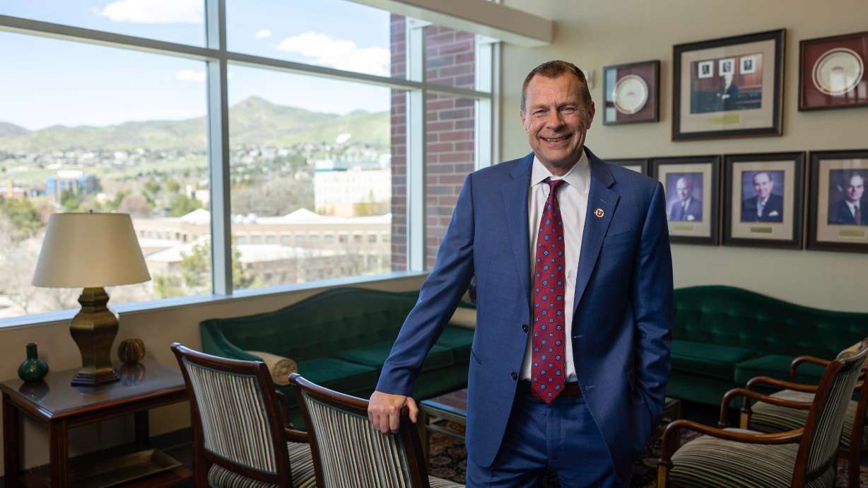 Who's the new dean of the University of Utah business school?