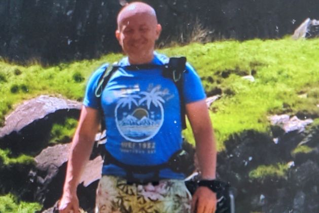 Search for missing hiker in Kerry moves north from Mt Brandon after discovery of bag in Banna