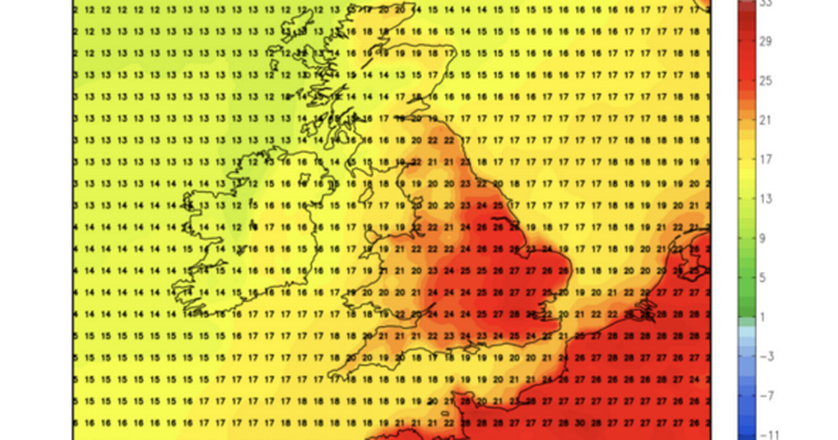 New weather maps predict 28C heatwave across the UK - but there's bad news for Ireland
