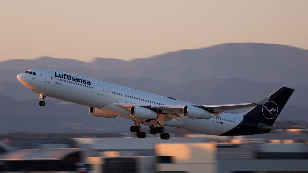 Lufthansa is making flyers pay for its climate change costs