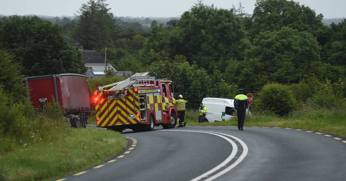 Two people from same family killed in crash in Co Mayo