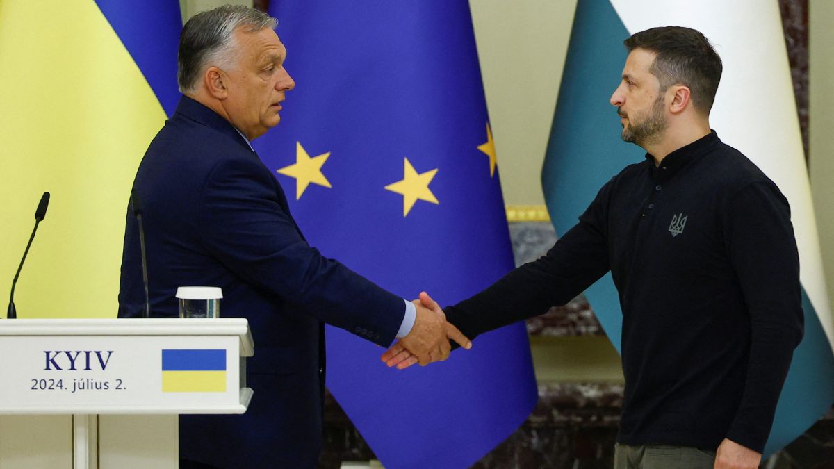 Hungary's PM, outspoken critic of Ukraine, meets Zeleneskyy in Kyiv, proposes to speed up peace talks