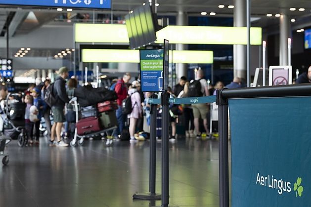 Thousands more Aer Lingus passengers to face cancellations today as talks continue