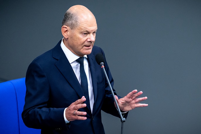 Scholz gives 'guarantee' Germany won't be party to war in Ukraine