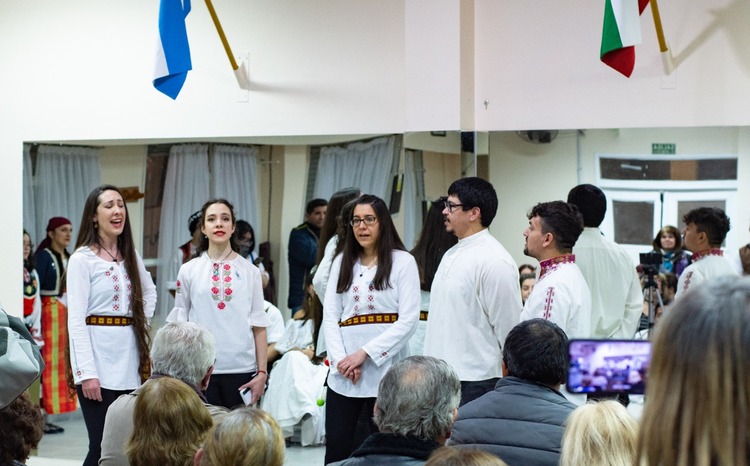 Cyril and Methodius Bulgarian Society in Argentina Hosts Traditional Bulgarian Evening