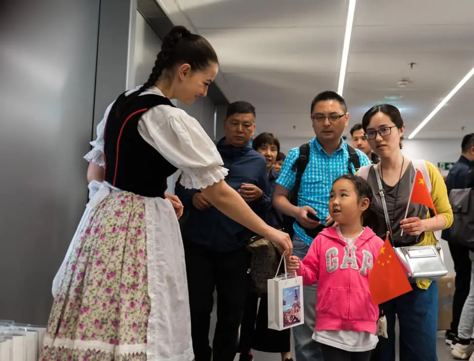 Chinese tourists flood Hungary