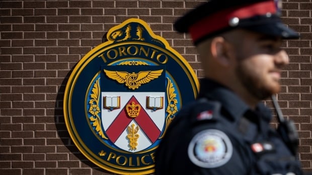 Woman dead after apparent stabbing in Mississauga