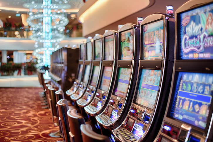 Understanding the nuances of playing slots: A guide