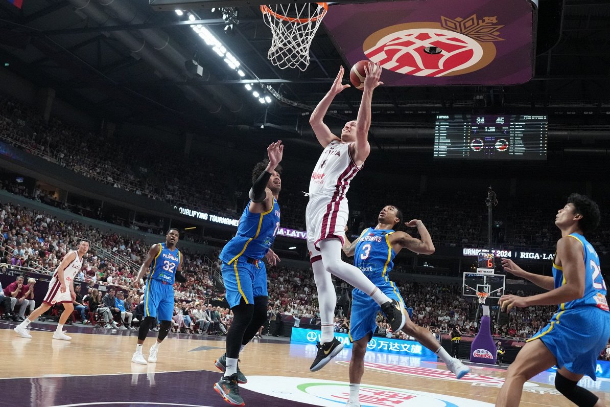 Latvian basketball team loses to Philippines