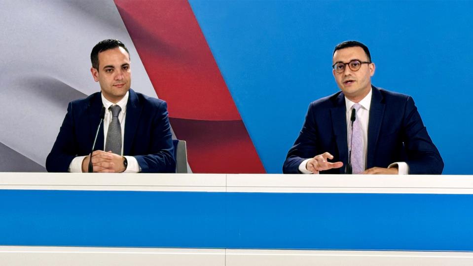 PN slams government over country's debt