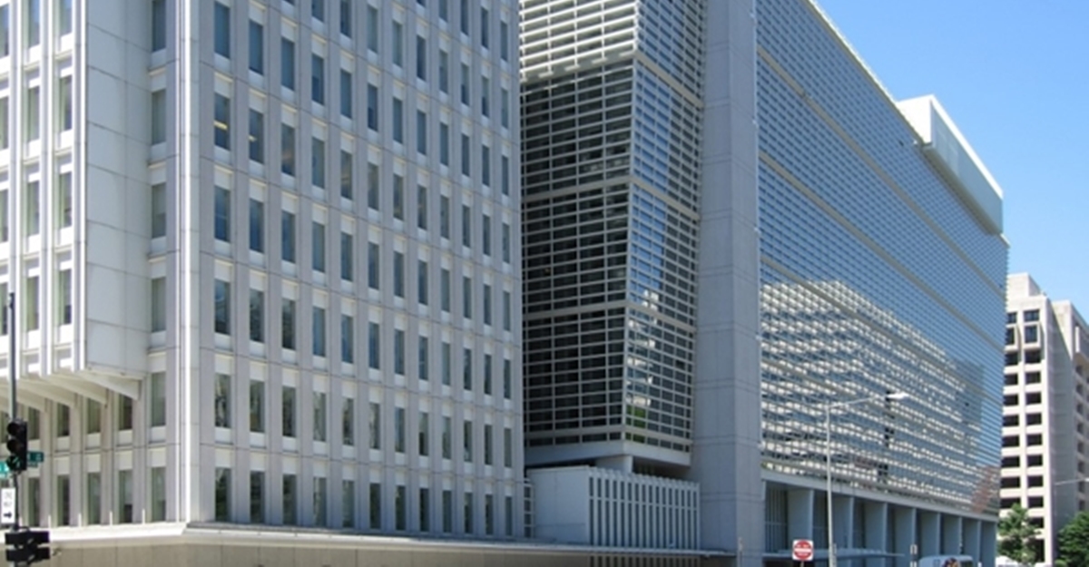 World Bank again slightly lowers economic growth forecast for Bulgaria for 2024