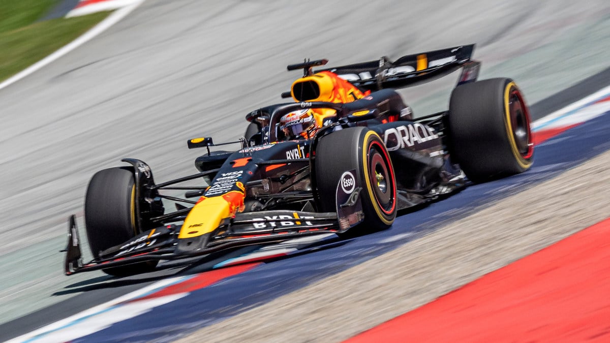 Max Verstappen dominates qualifying to take pole position for F1 Austrian GP