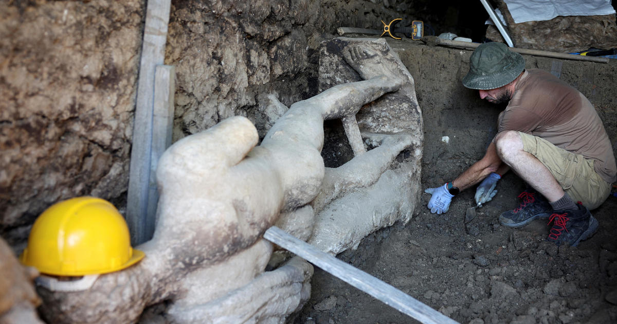 Ancient Roman statue discovered in sewer