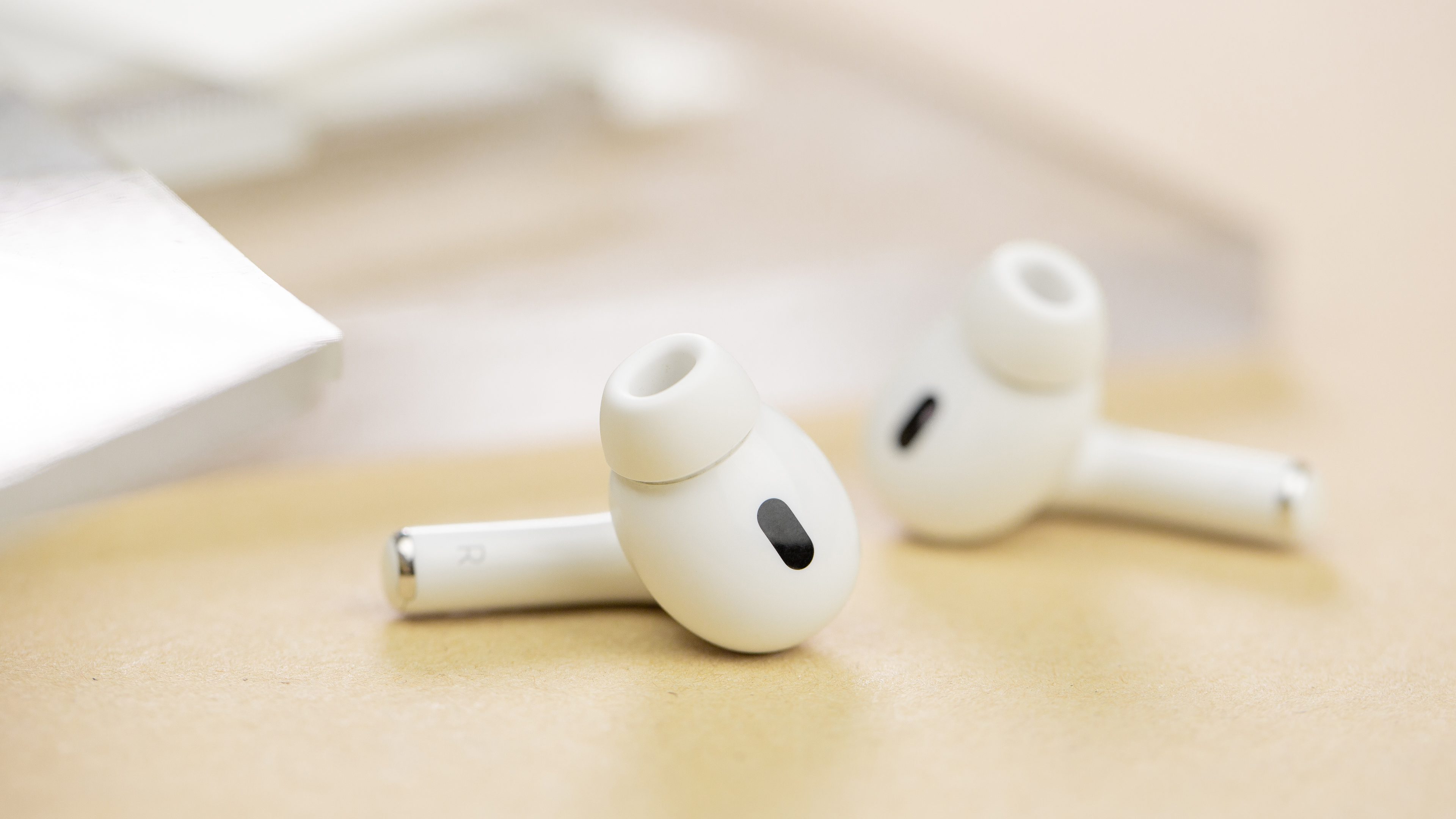 Apple 101: How to Fix AirPods Bluetooth Disconnection Problems
