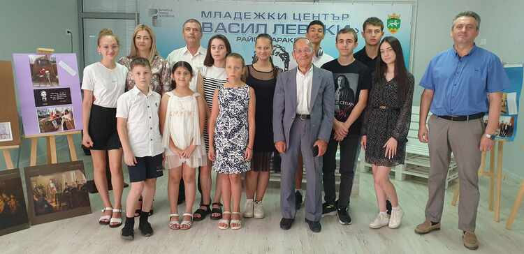 Bulgarians in Taraclia Mark 187th Birth Anniversary of Freedom Fighter Vasil Levski