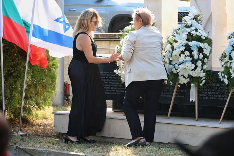 Victims of 2012 Bus Bombing Commemorated in Burgas