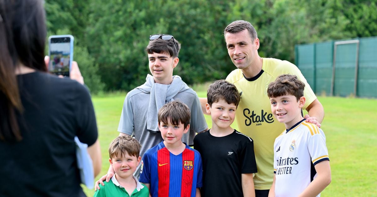 Seamus Coleman's issues strong message to Ireland boss as Everton star craves return to tournament football