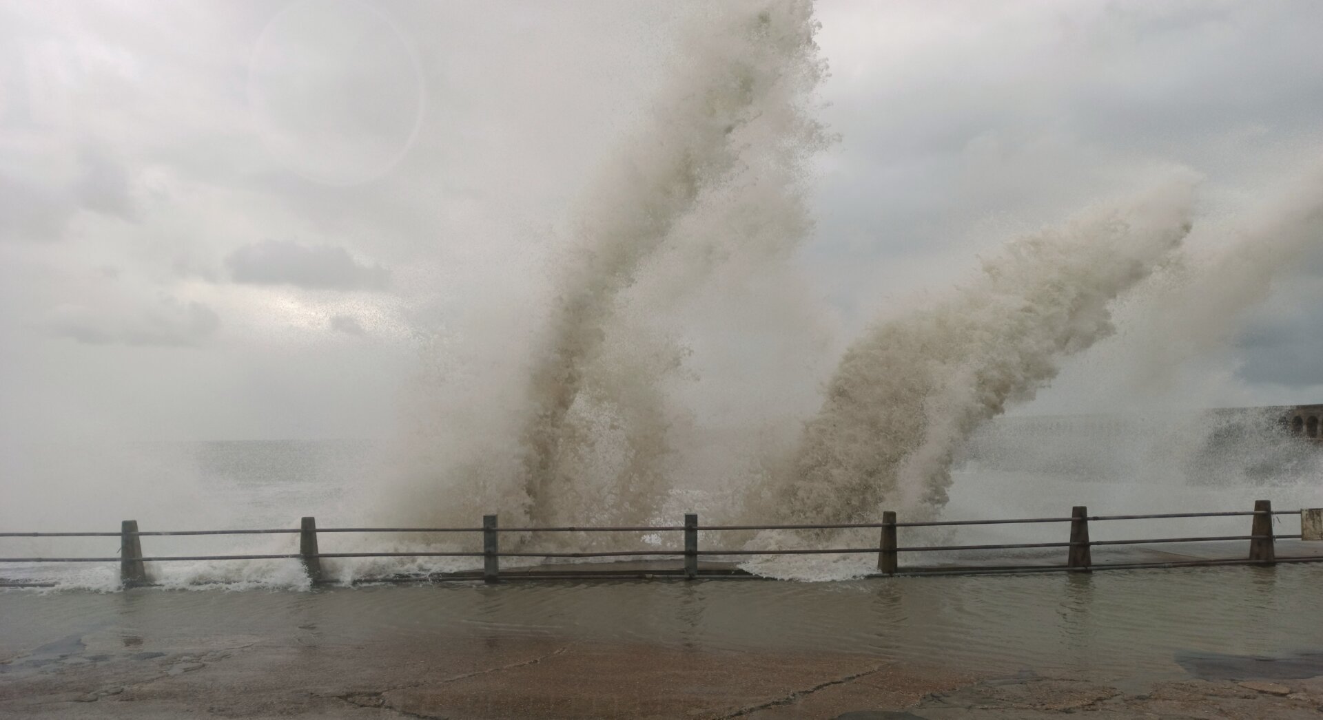 A Powerful Windstorm Changed the Boiling Point of Water in the UK