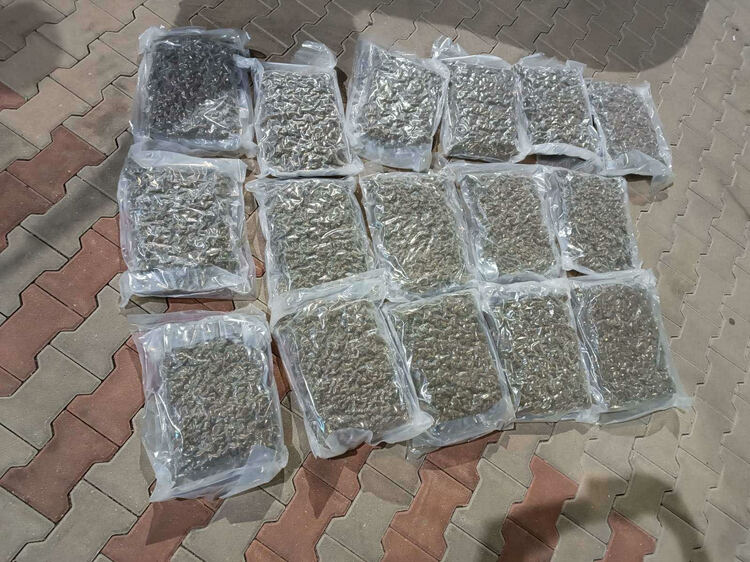Two Detained with 30 kg of Marijuana at Parking Lot in Sofia 