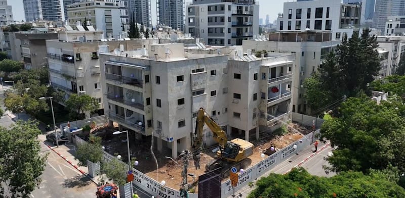 Tel Aviv TAMA 38 residential building plans in disarray