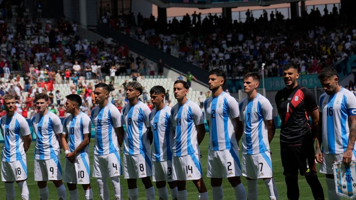 Watch: Argentine Olympic Football Team Booed in Paris After Racism Scandal