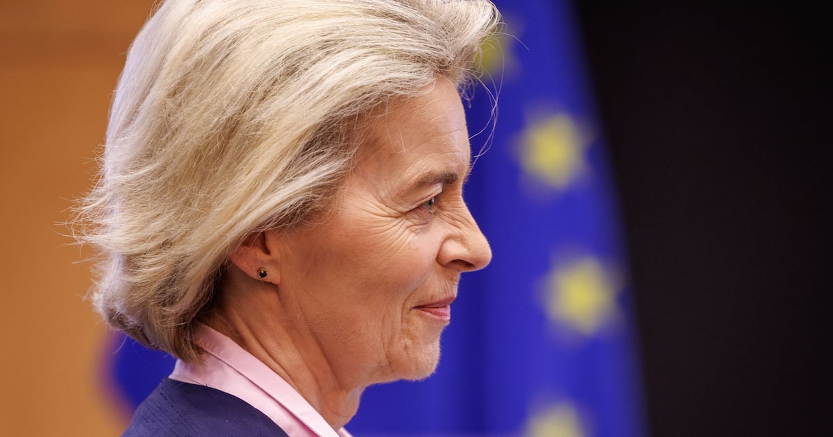 Von der Leyen letter requests name of man and woman for European Commission nominations