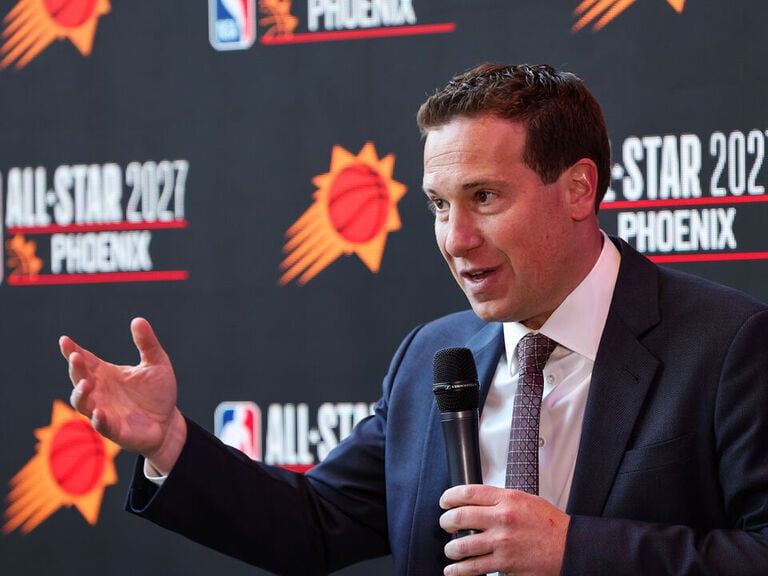 Suns owner wants to help bring NHL back to Arizona 'one day'