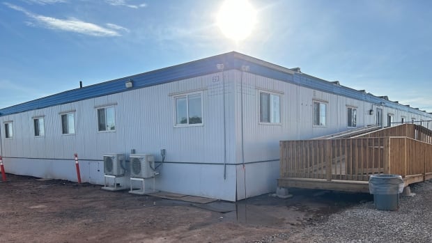 Province applying to keep shelter, outreach centre on Park Street open longer
