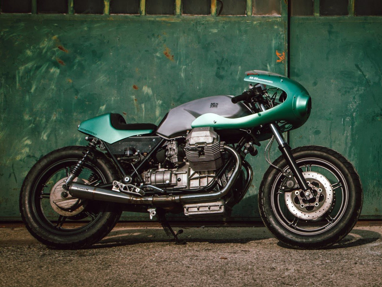 Italian-Japanese Collaboration Reimagines the Moto Guzzi SP3 as a Gorgeous Retro-Modern Cafe Racer