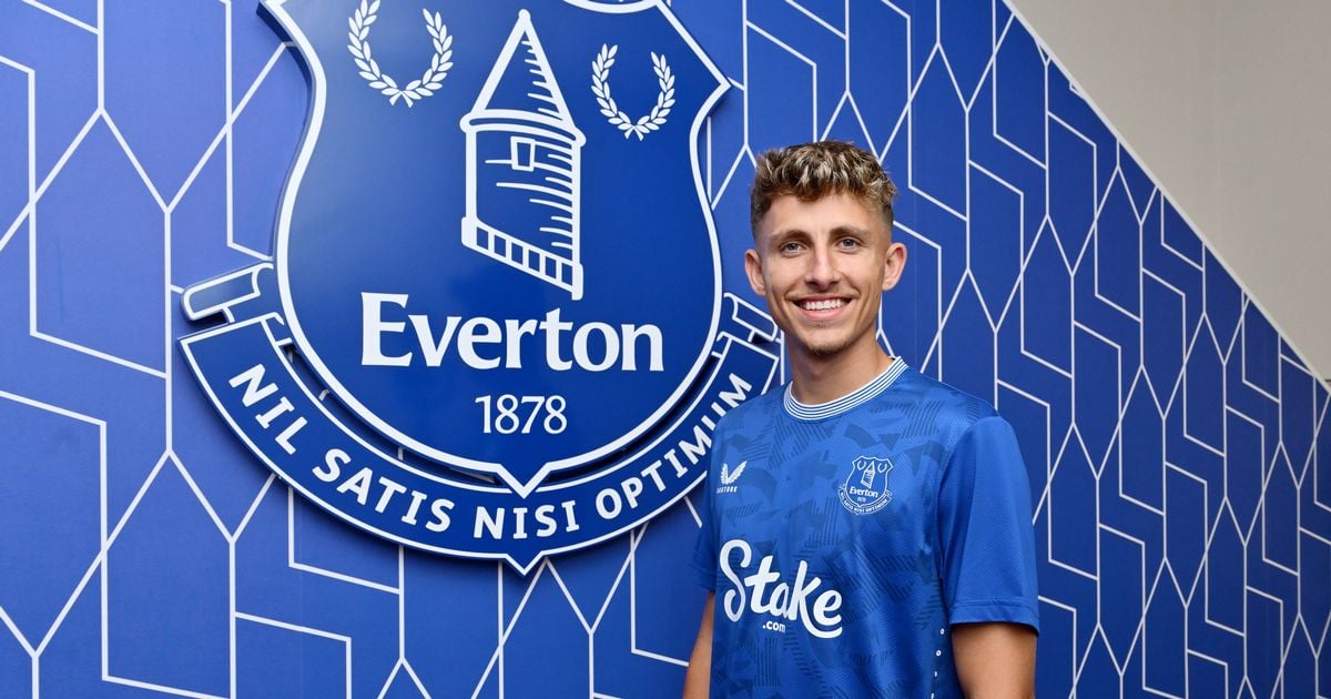 Jesper Lindstrom transfer to Everton confirmed as loan details set
