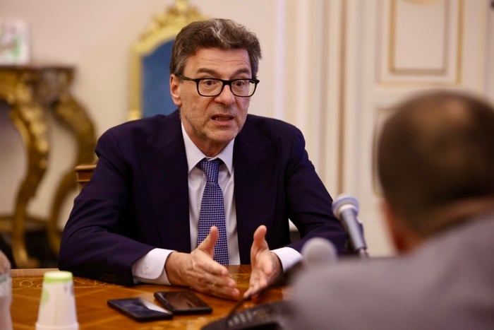EU must have 'clear course' if it wants a role - Giorgetti