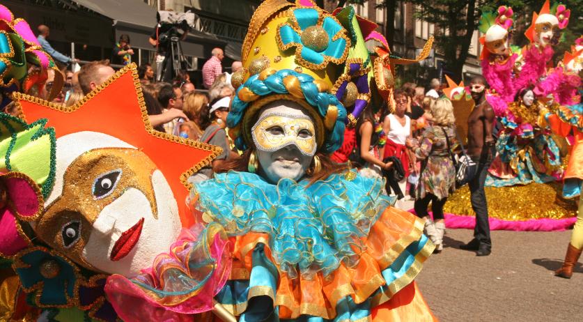 Tens of thousands attend Rotterdam Summer Carnival