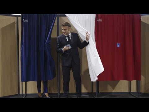 Voting continues in France&#39;s pivotal legislative election