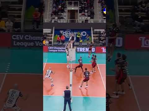 What a save! #europeanvolleyball #volleyball #cevolleyball