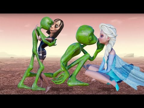 Dame tu Cosita KISS Compilation (Frozen Elsa MOMO Miraculous Ladybug Shrek)