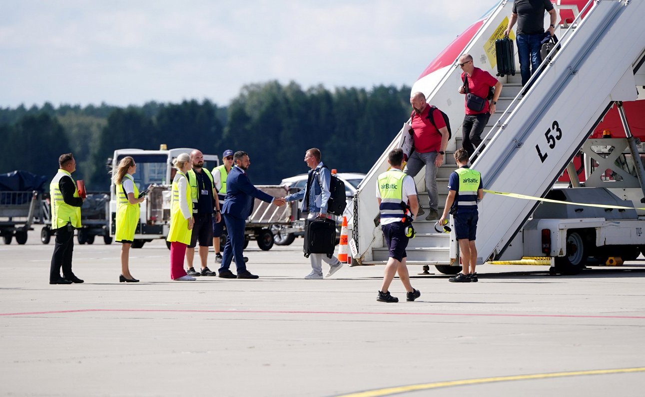 Some of Latvian Olympians return home