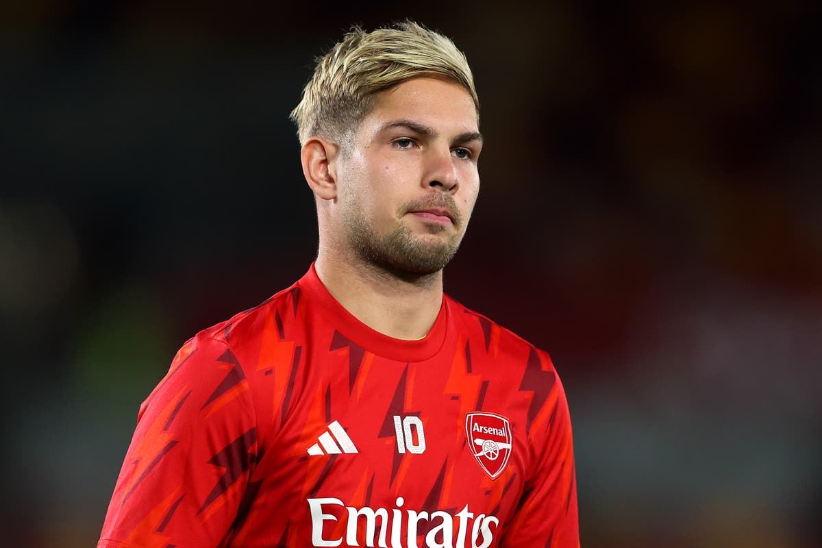 Fulham confirm club-record Emile Smith Rowe deal