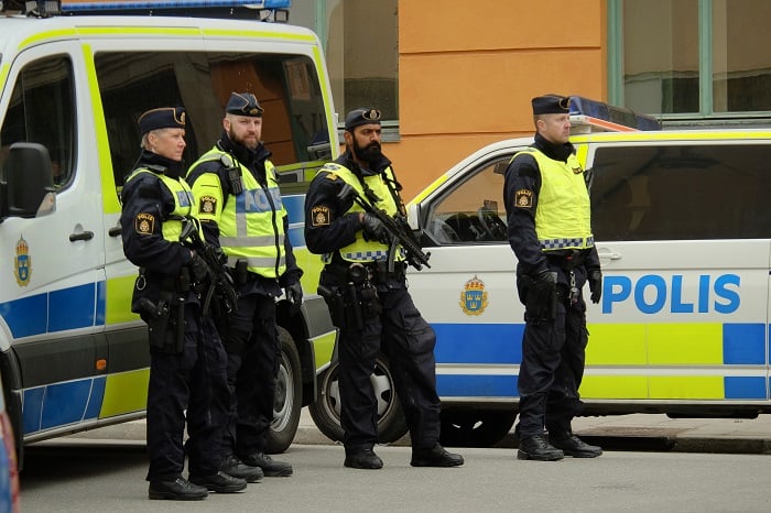 2 held in Sweden after explosion at Copenhagen kiosk