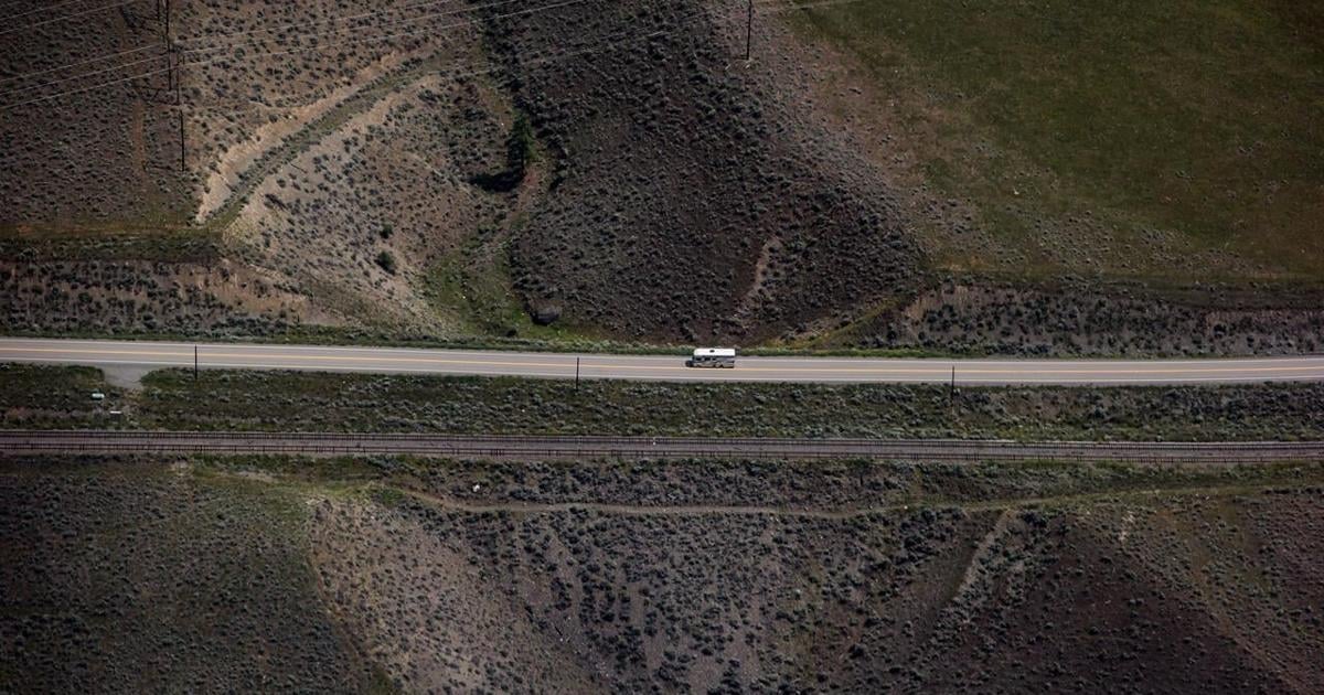 Landslide shuts down Highway 99 between Lillooet and Pemberton, B.C.