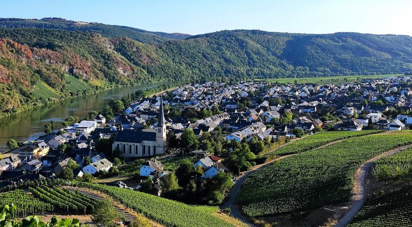 Dutchman also rescued from collapsed German hotel; Badly hurt