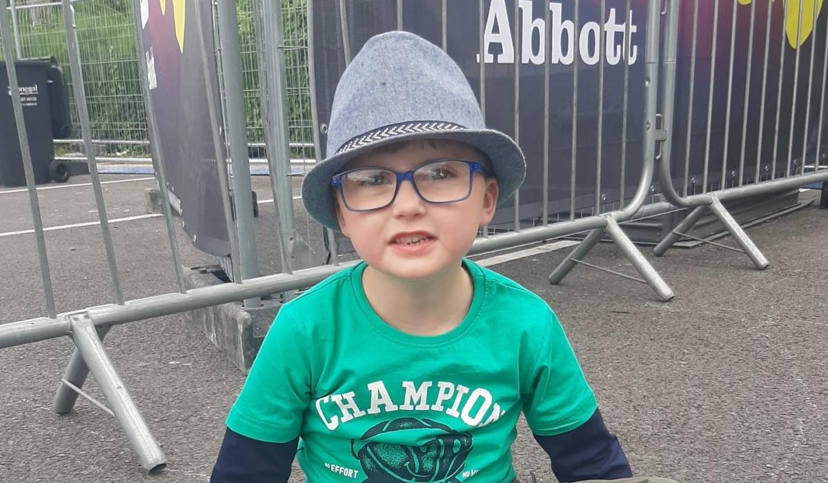 Community rally for seven-year-old Donegal boy with terminal diagnosis