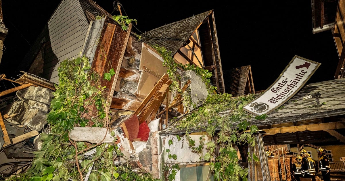 Two dead, more trapped in hotel collapse on Germany's Mosel River