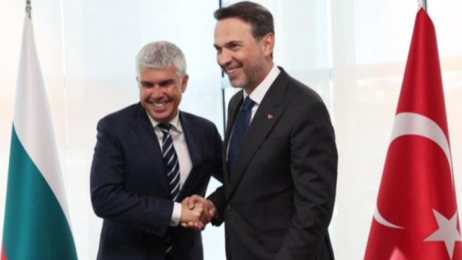 Bulgaria and Turkey negotiate a parallel deal for the supply of gas and water