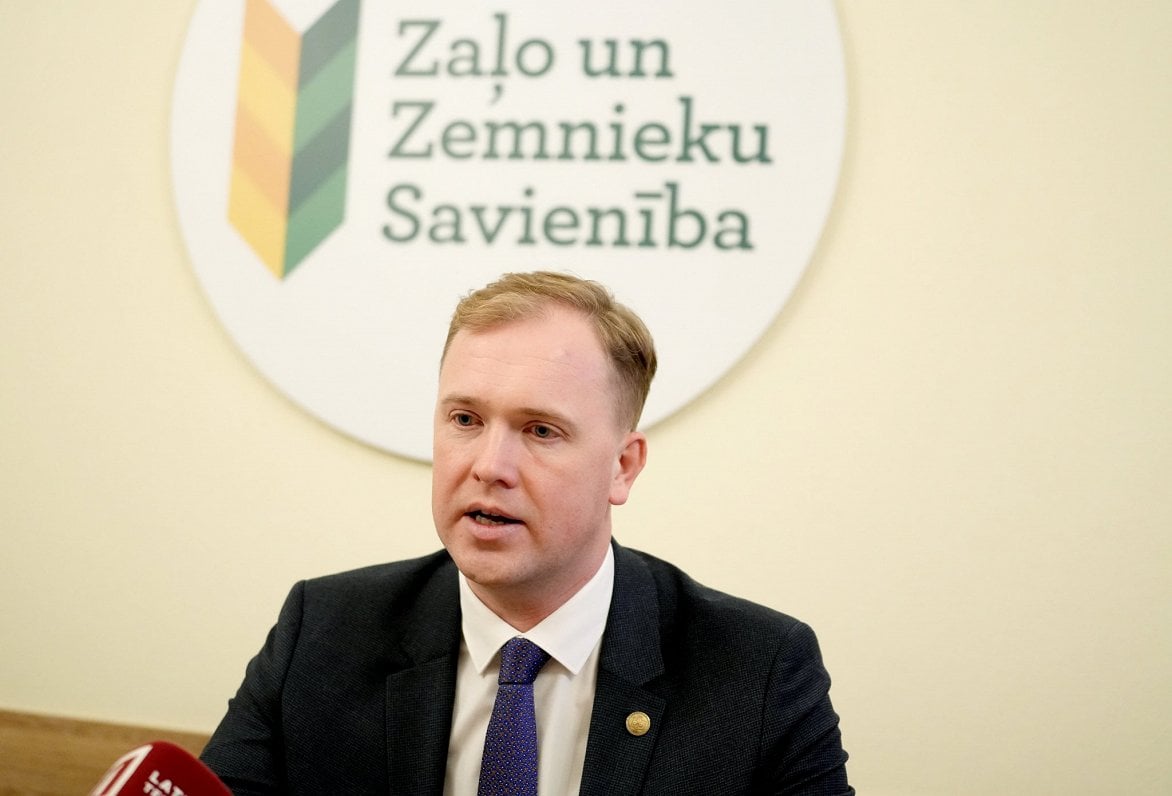 Minister: Latvia could introduce individual surplus tax on banks