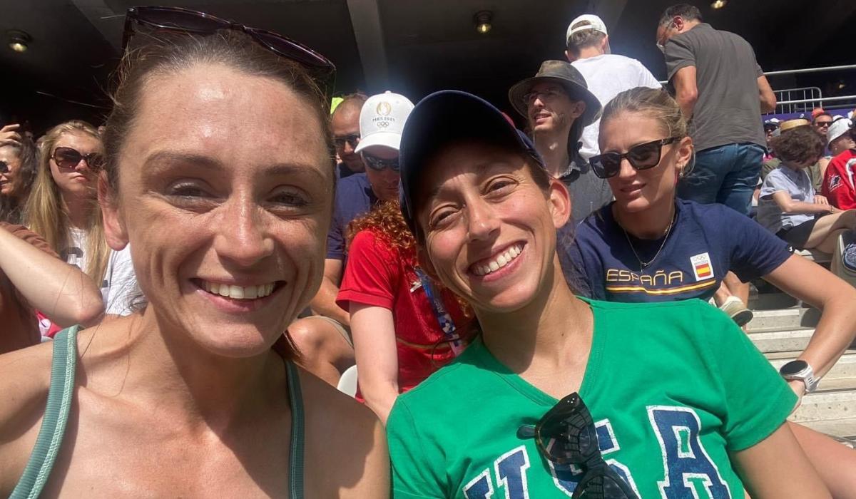 Smiles at the Stade as Rosses AC's Helen McCready selfies with American Olympian