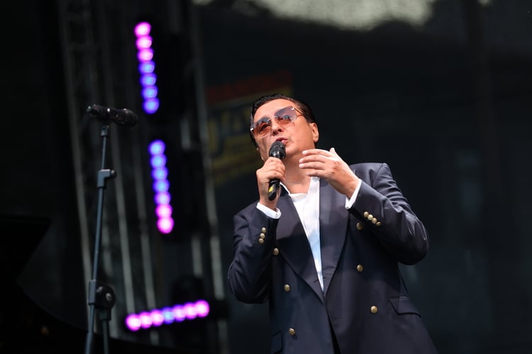 Singer Vassil Petrov Will Mark 30 Years on Stage Performing at Varna Summer Festival