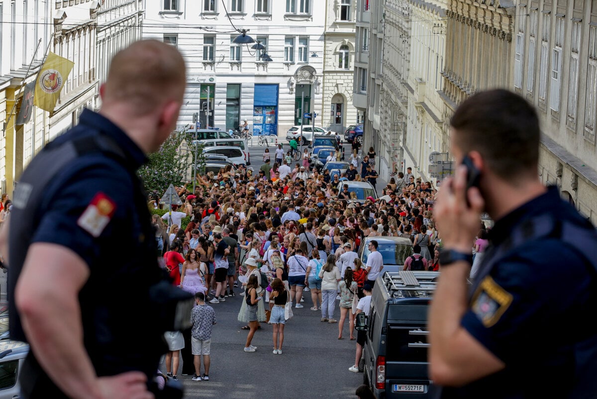 Police monitor security situation after Taylor Swift shows cancelled in Vienna